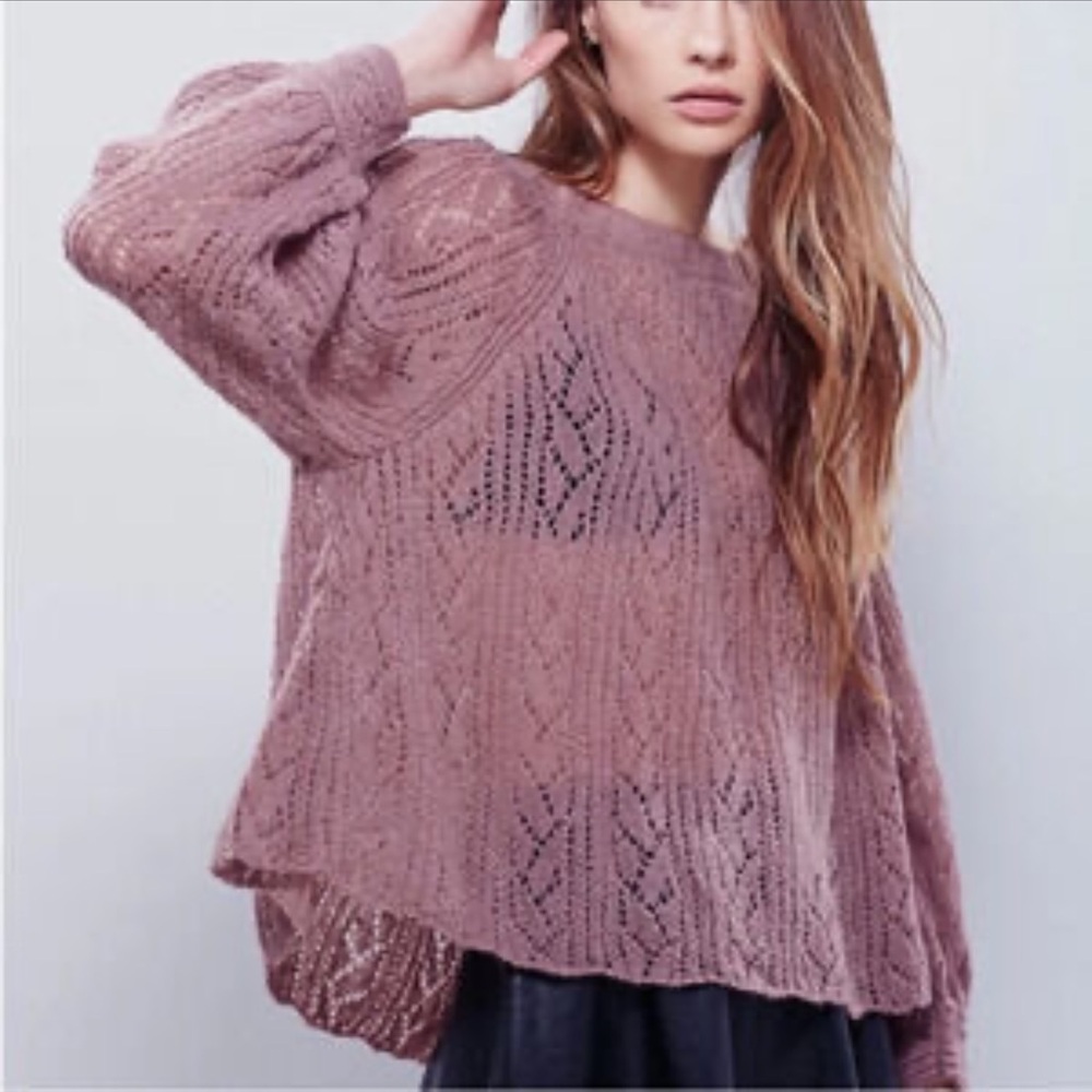 FREE PEOPLE light weight sweater